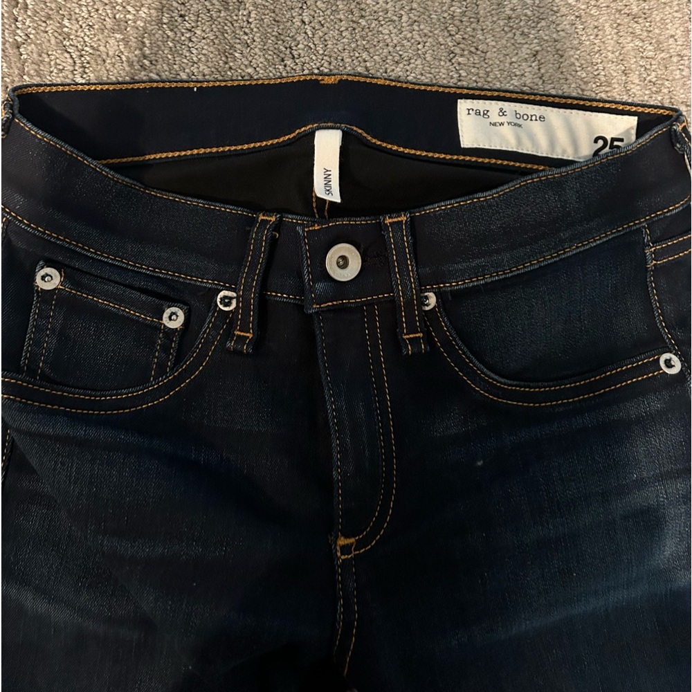 Size 25 Rag and bone cate ankle skinny jeans in dark blue